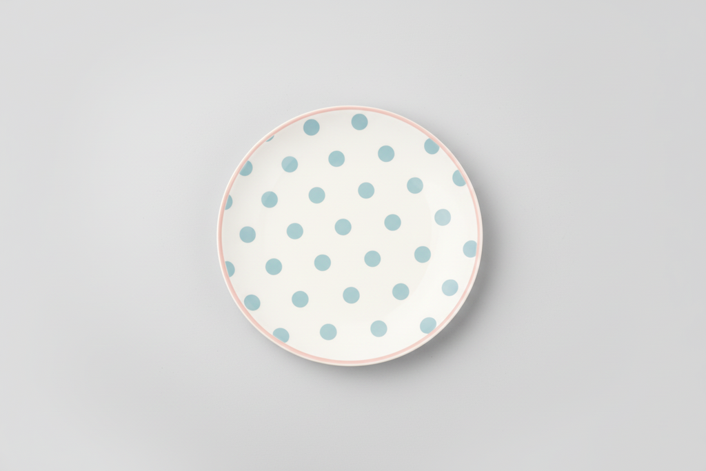 //Miss Étoile 🖤 Manuela Tallerken Turkise Prikker