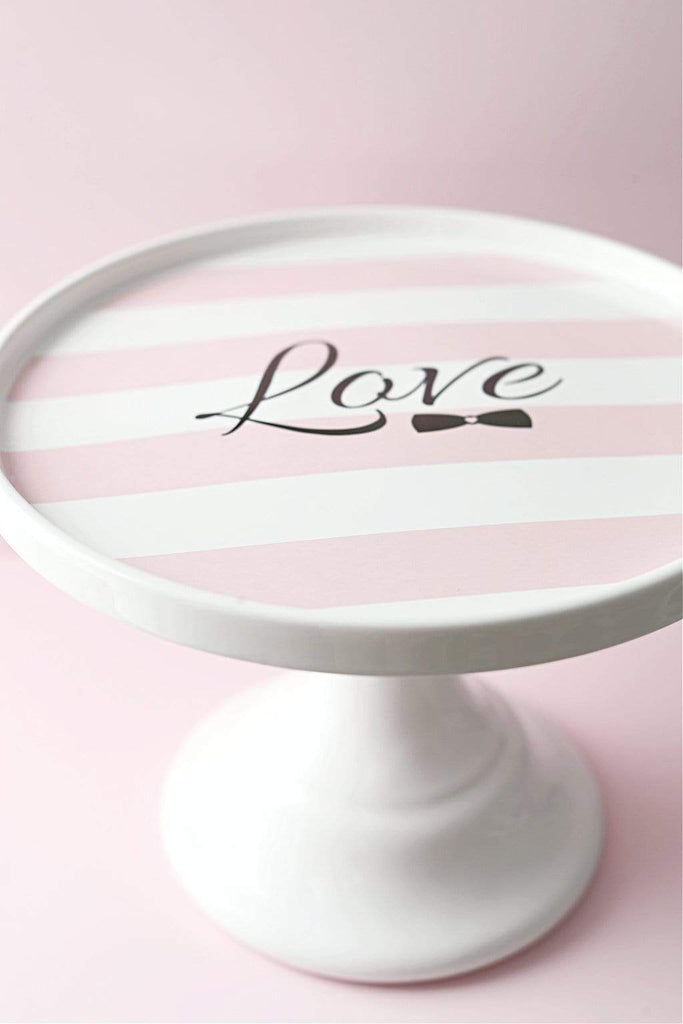 Love, Manuela Cake Stands Manuela 🖤 Miss Étoile Kakefat