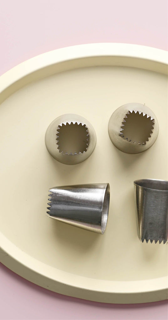 Love, Manuela Nozzles & Piping Bags XL Large Square Nozzle